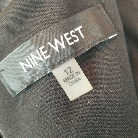 NWT. NINE WEST BLACK LACEY DRESS. SIZE 12 - Picture 16 of 16